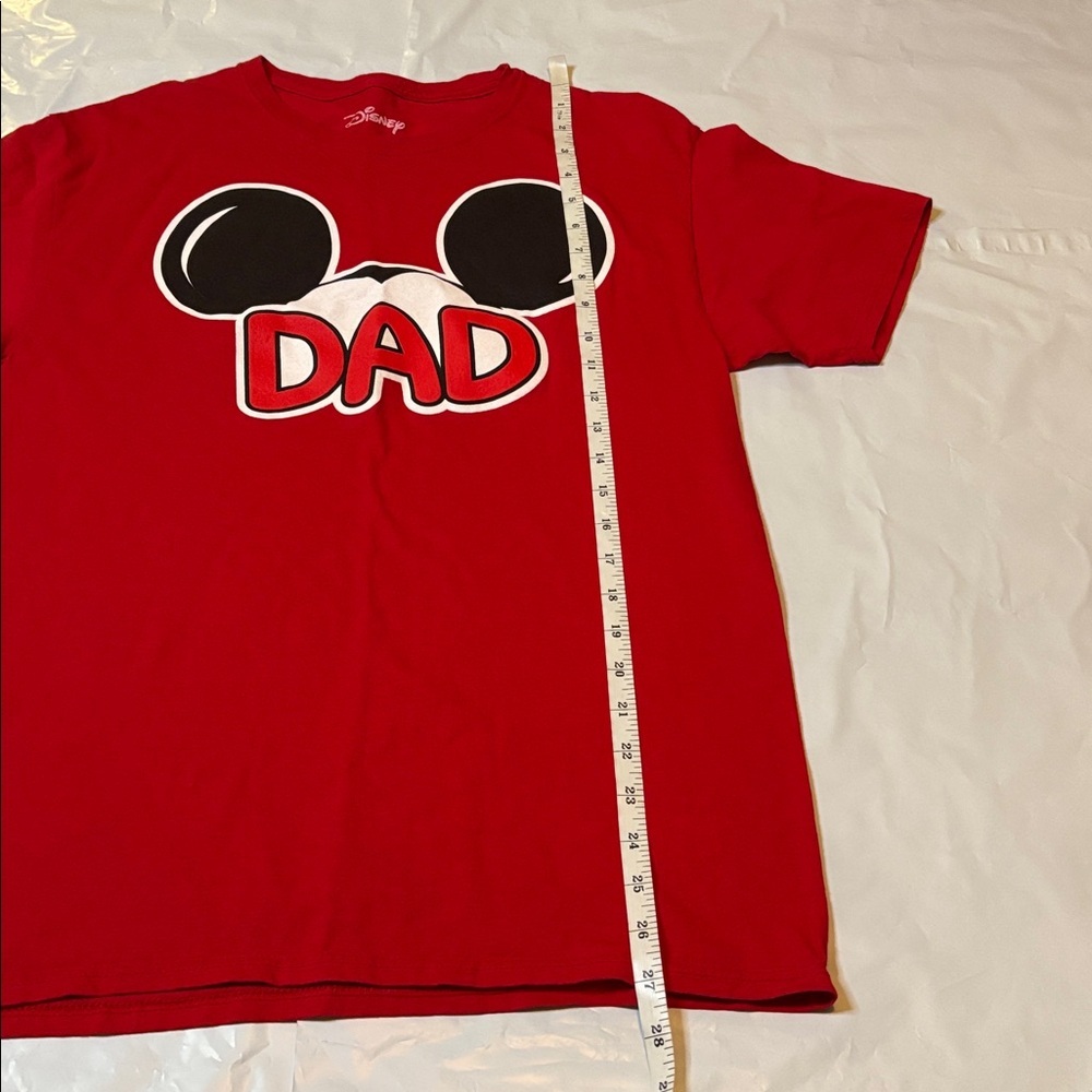 Disney Dad Mickey Mouse Ears Graphic Tee Red Men’s Medium - Picture 5 of 7